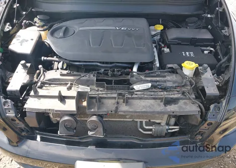 2017 Jeep Cherokee Latitude 4X4 из США, поврежденный, VIN 1C4PJMCS7HD219932